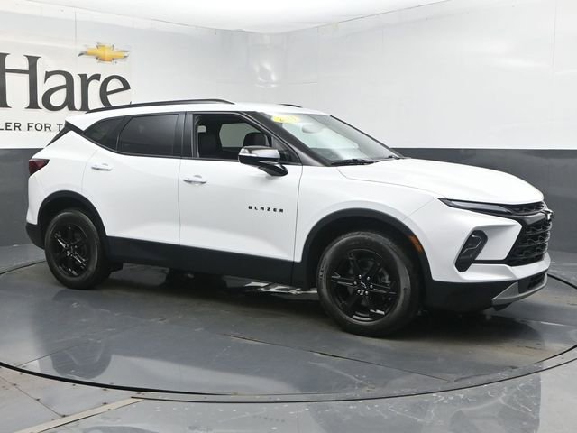 Used 2024 Chevrolet Blazer LT w/ Midnight/Sport Edition image 6