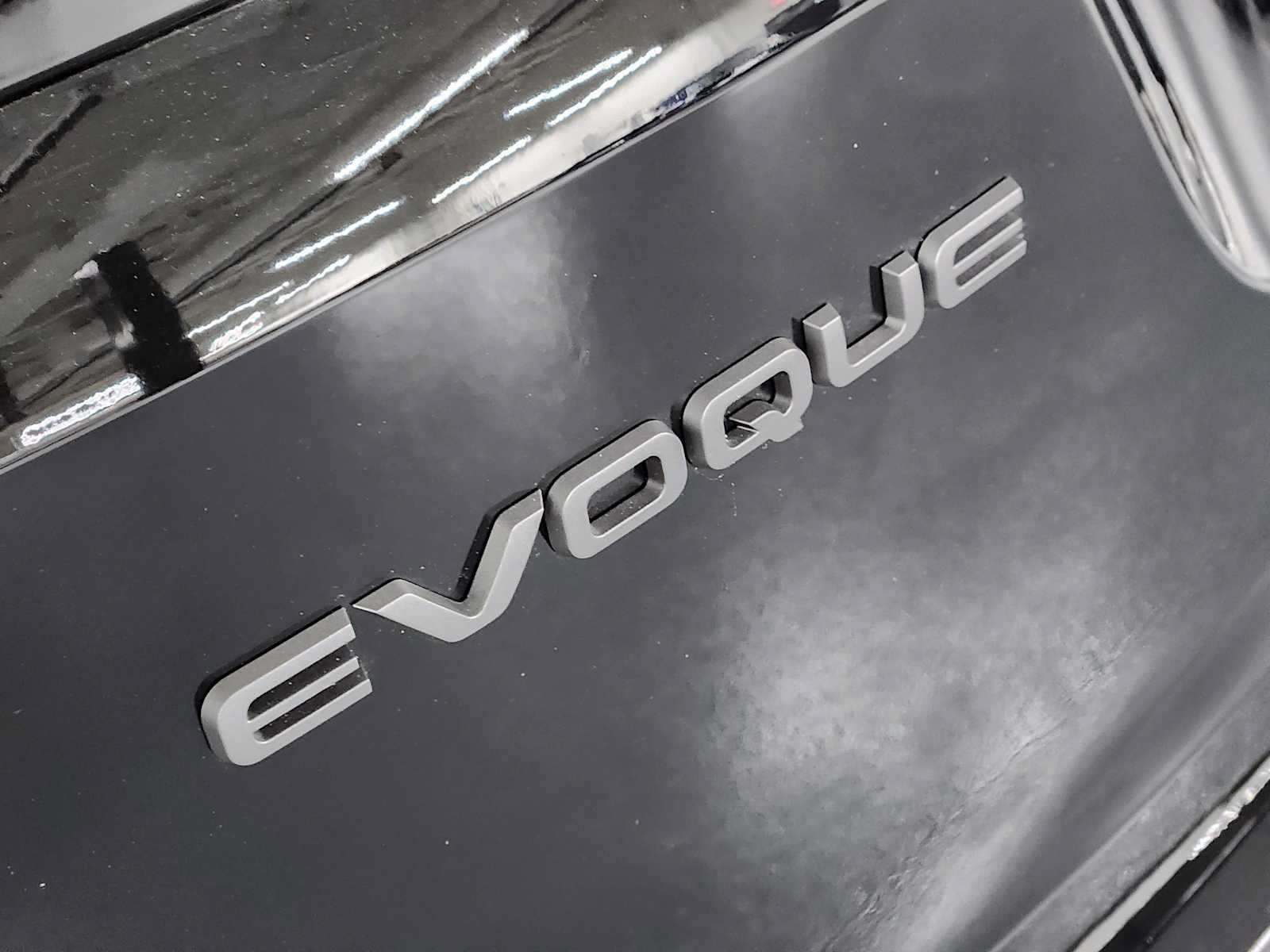 New 2026 Land Rover Range Rover Evoque S AWD/4WD image 13