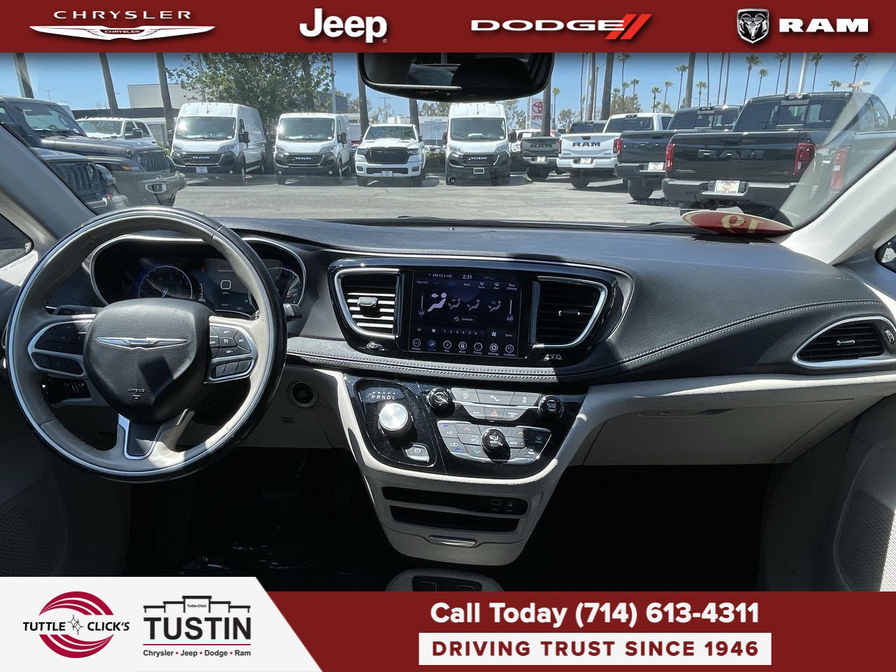 Used 2019 Chrysler Pacifica Limited FWD image 12