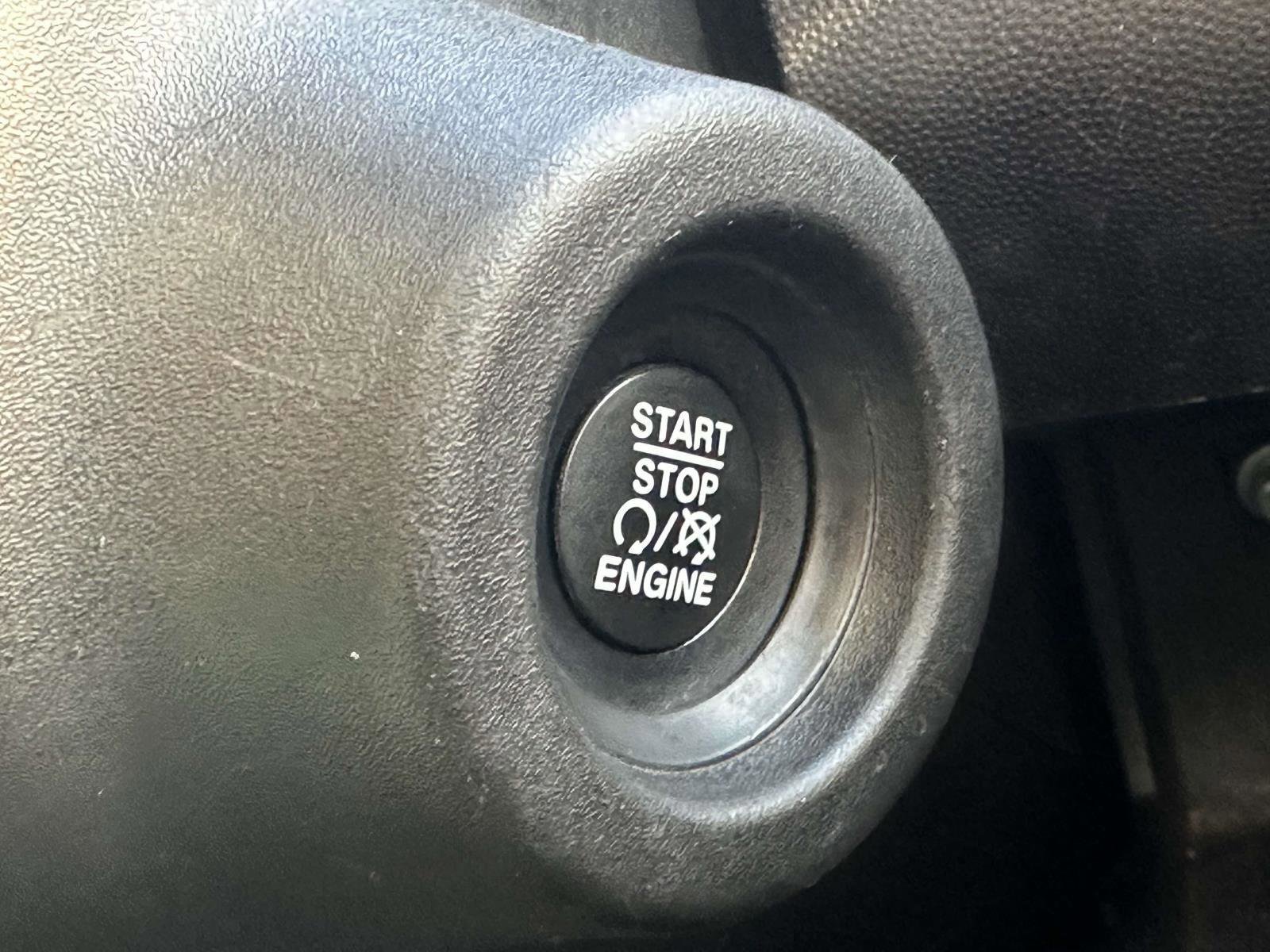 Used 2022 RAM ProMaster 2500 FWD image 24