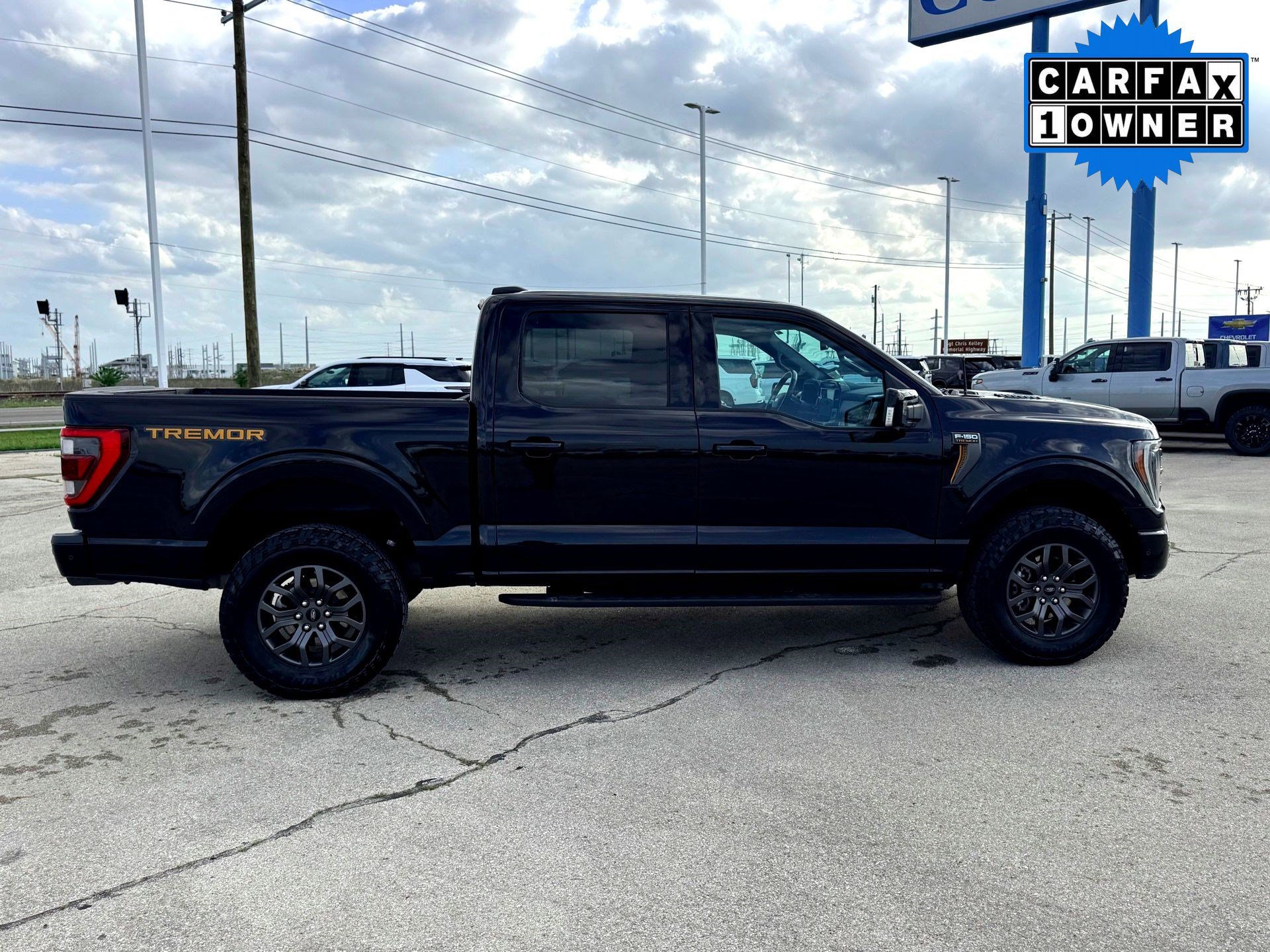 Used 2022 Ford F150 Tremor w/ Equipment Group 402A High image 5