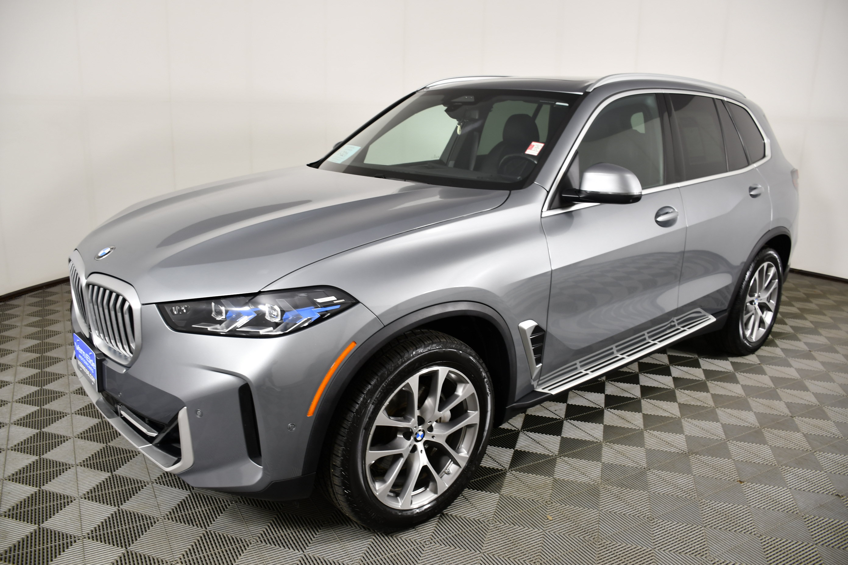 Used 2026 BMW X5 xDrive40i AWD/4WD image 10