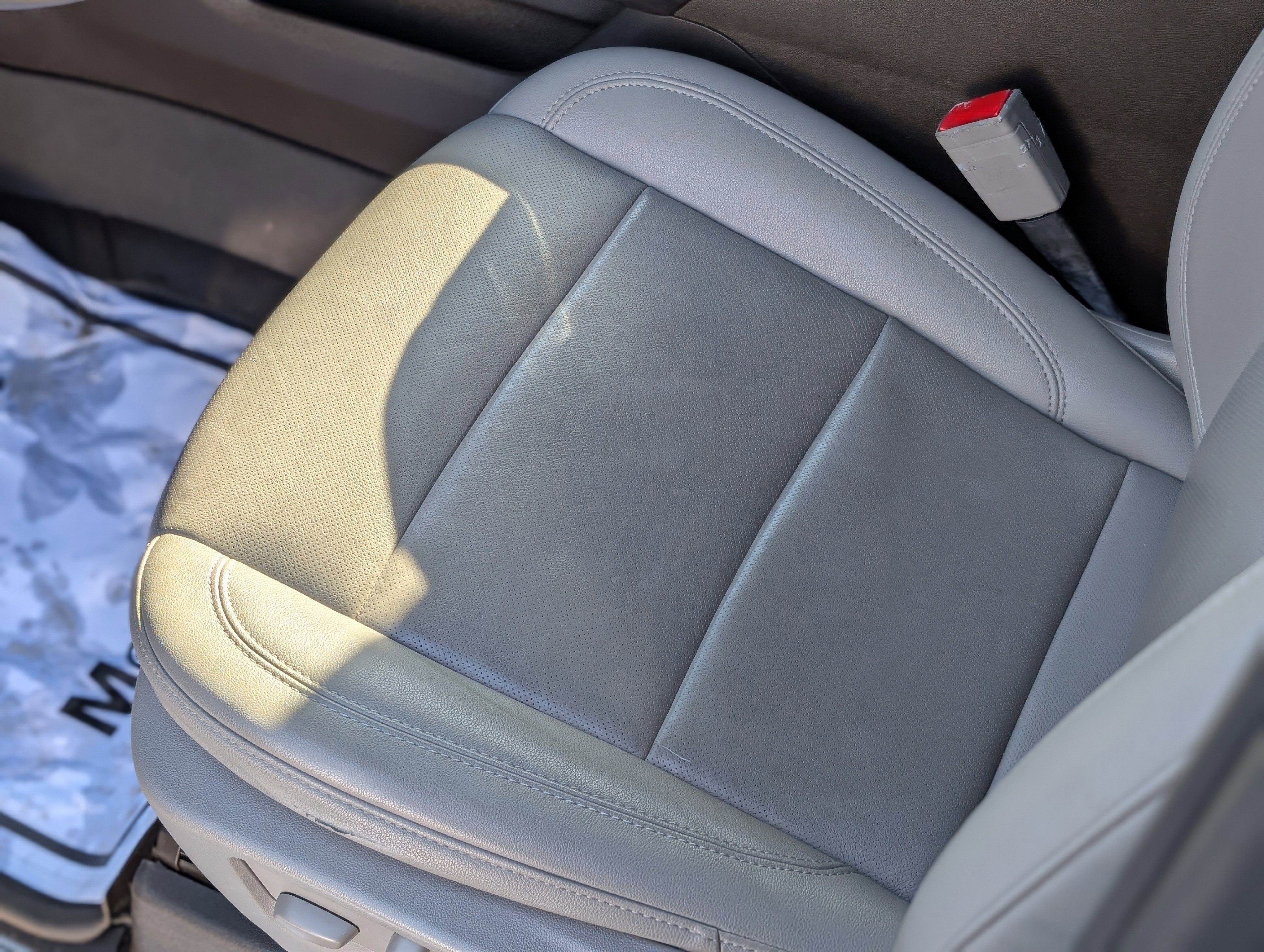 Used 2023 Chevrolet Silverado 1500 LTZ w/ LTZ Convenience Package II image 32