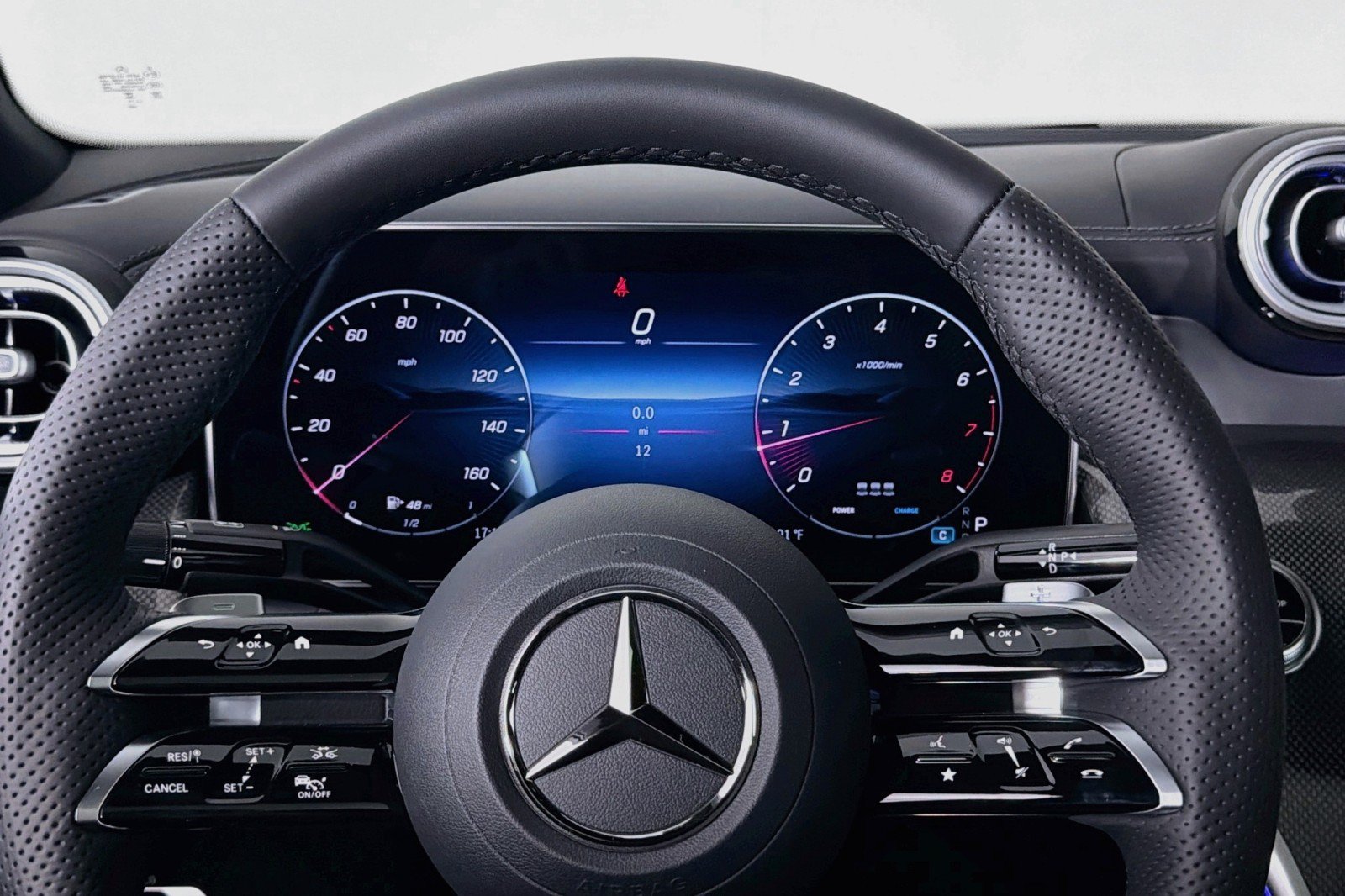 New 2027 Mercedes-Benz GLC 300 4MATIC image 18