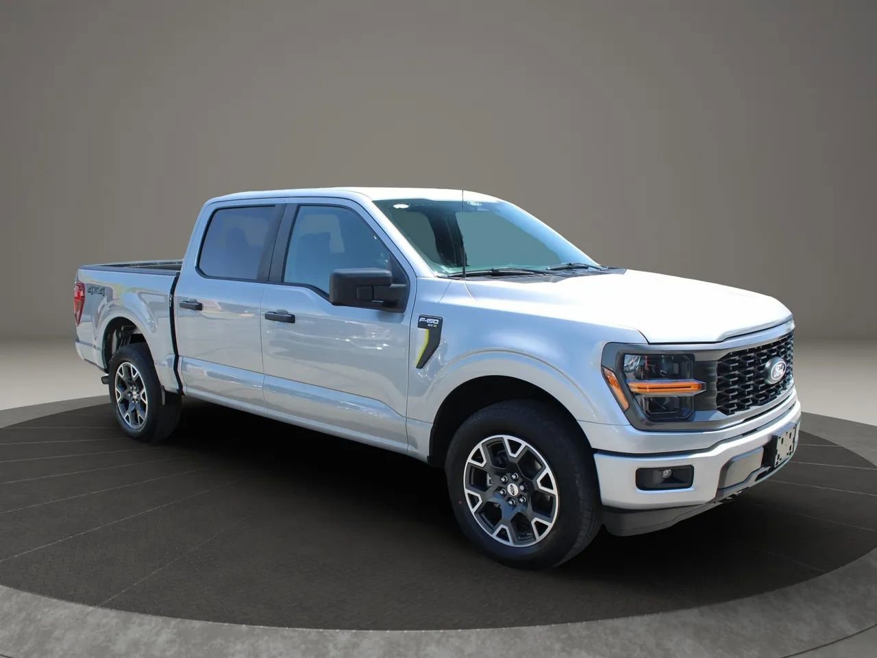 Used 2024 Ford F150 STX image 4