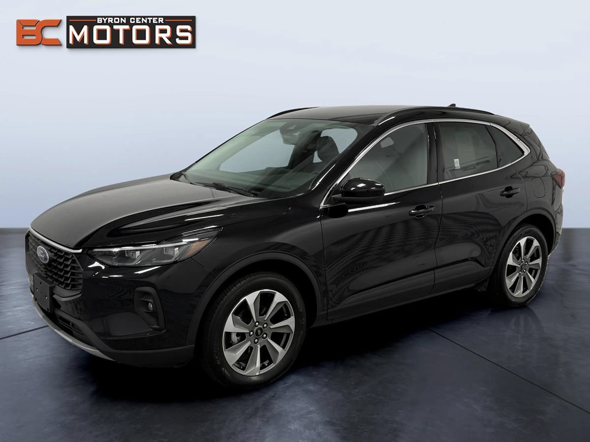 Used 2025 Ford Escape Platinum