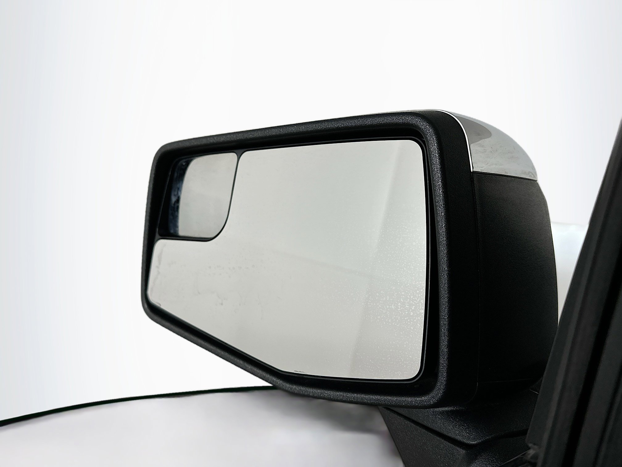 Used 2024 Chevrolet Silverado 1500 LT image 16