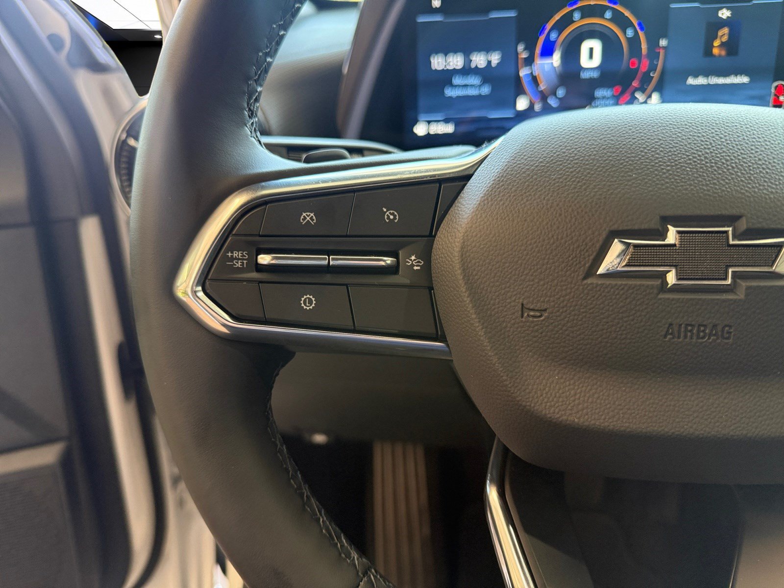 New 2027 Chevrolet Equinox LT w/ Convenience Package II FWD image 24