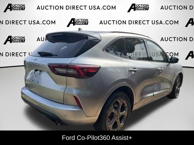 Used 2024 Ford Escape ST-Line w/ Tech Pack #1 FWD image 12