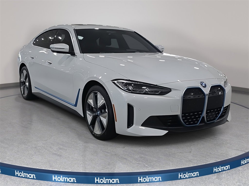 Certified 2023 BMW i4 eDrive35 image 3