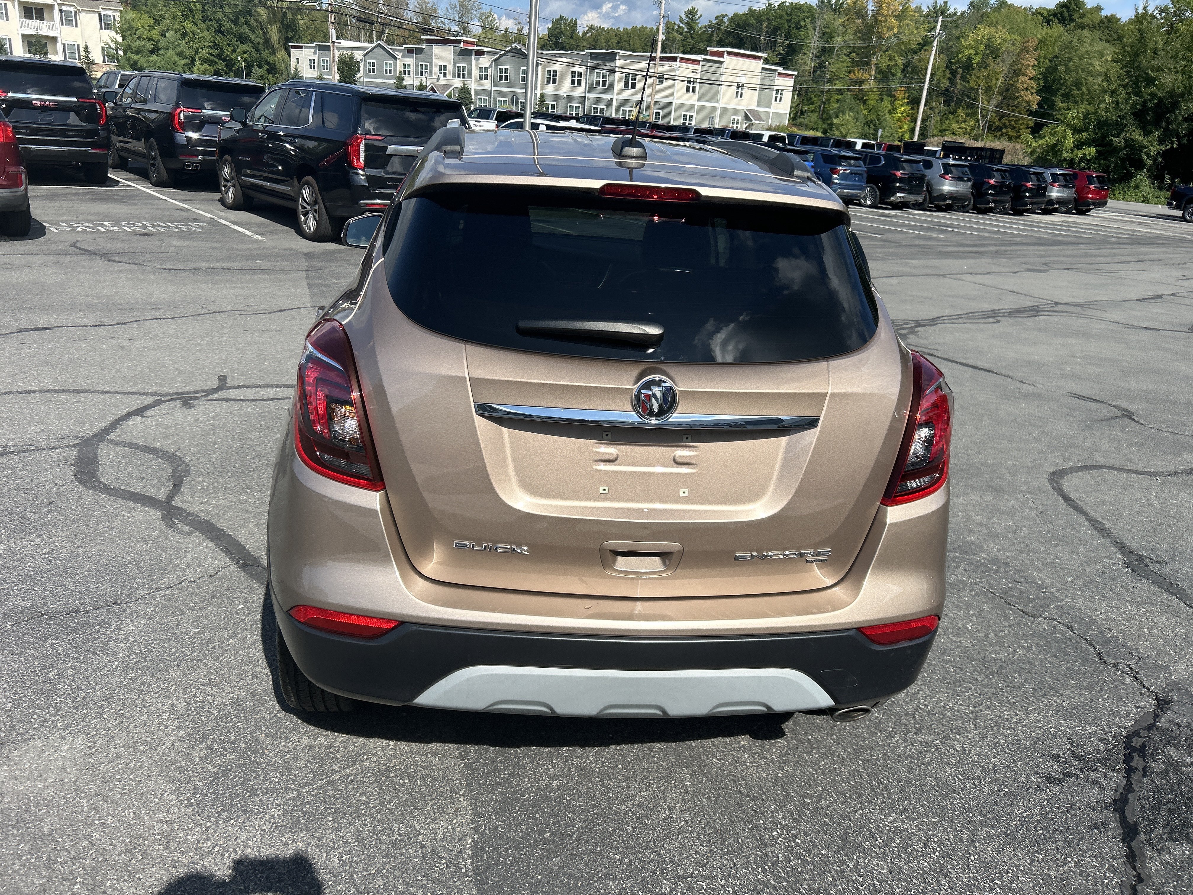 Used 2018 Buick Encore Essence w/ Experience Buick Package AWD/4WD image 6