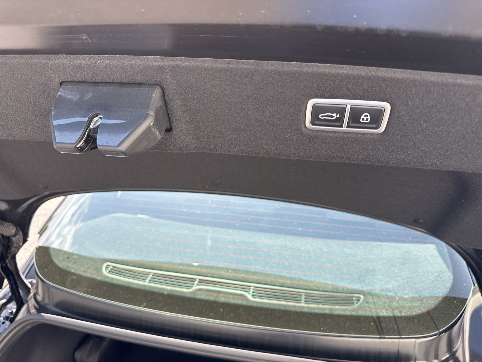 Used 2025 Hyundai Ioniq 6 SEL image 11