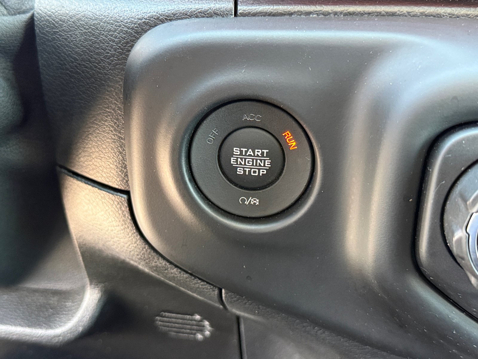 Used 2021 Jeep Wrangler Unlimited Rubicon w/ LED Lighting Group AWD/4WD image 30