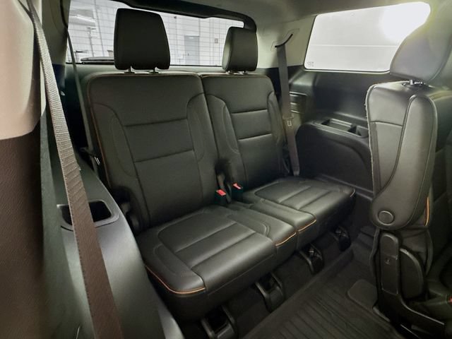 Used 2023 GMC Acadia AT4 w/ Technology Package AWD/4WD image 30