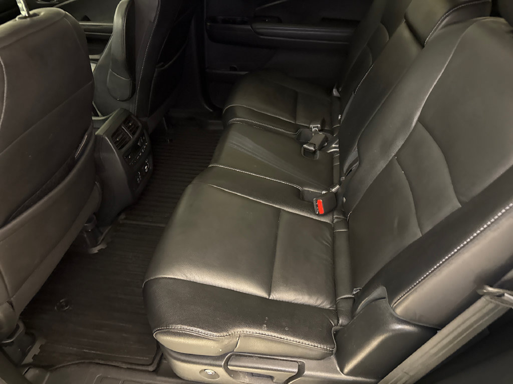 Certified 2022 Honda Pilot Touring image 19