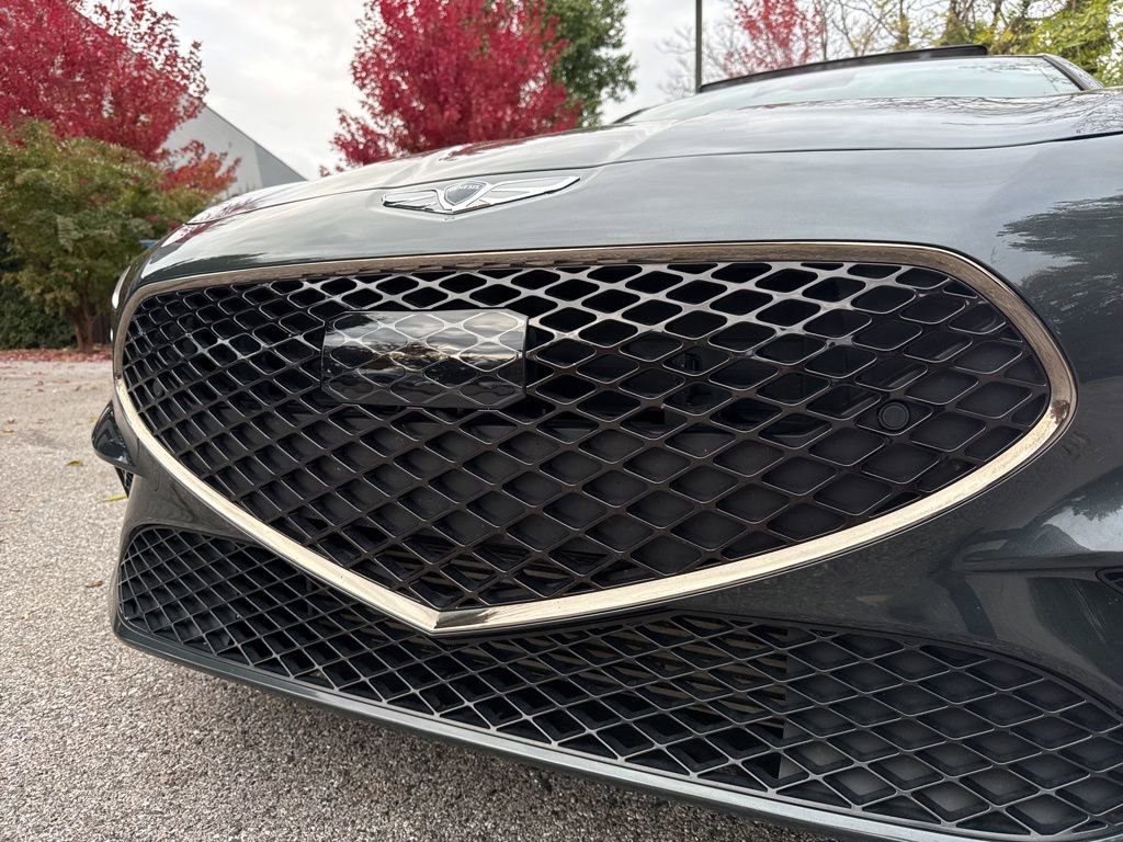 Used 2023 Genesis G70 2.0T w/ Sport Prestige Package image 4