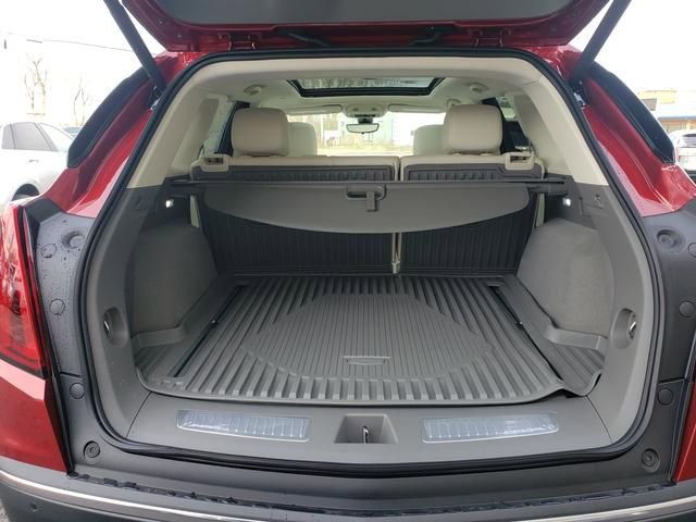 New 2026 Cadillac XT5 Premium Luxury image 5