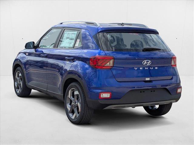 New 2025 Hyundai Venue SEL image 9