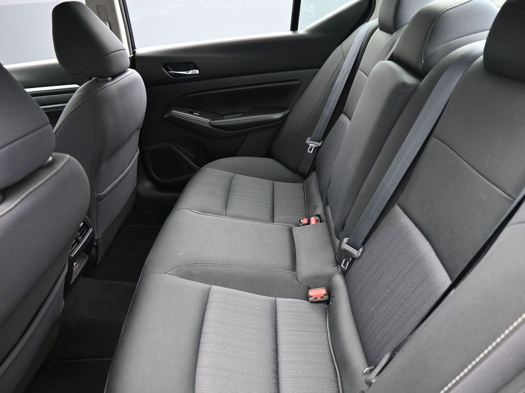 Used 2019 Nissan Altima 2.5 SV image 12