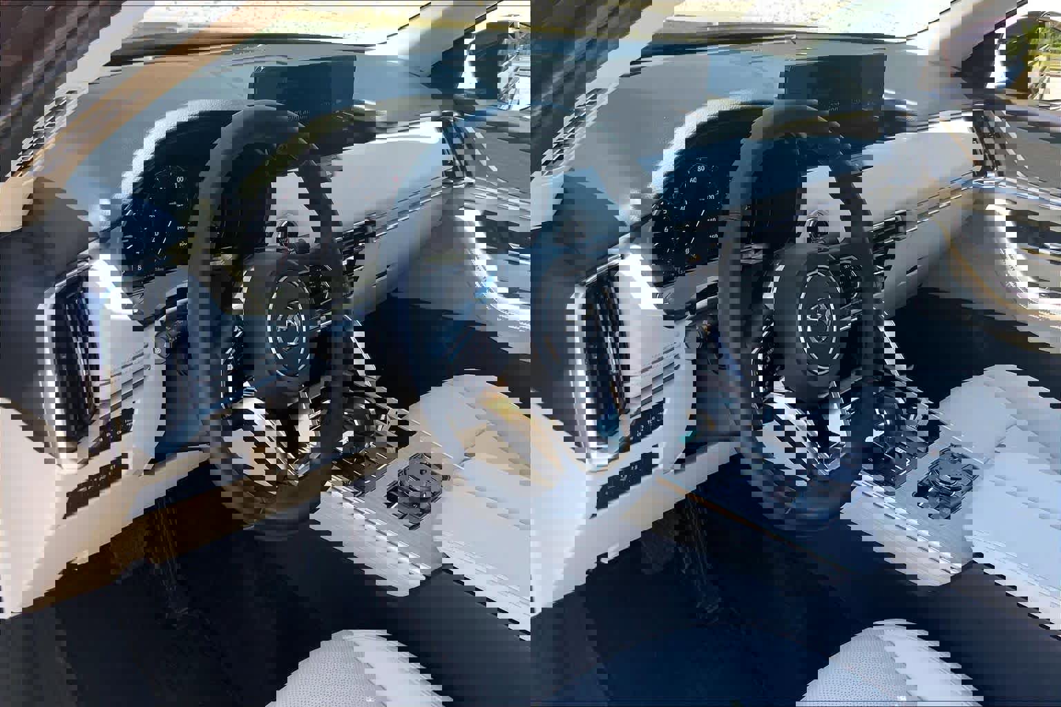 Certified 2024 MAZDA CX-90 3.3 Turbo w/ Premium Plus Pkg image 18