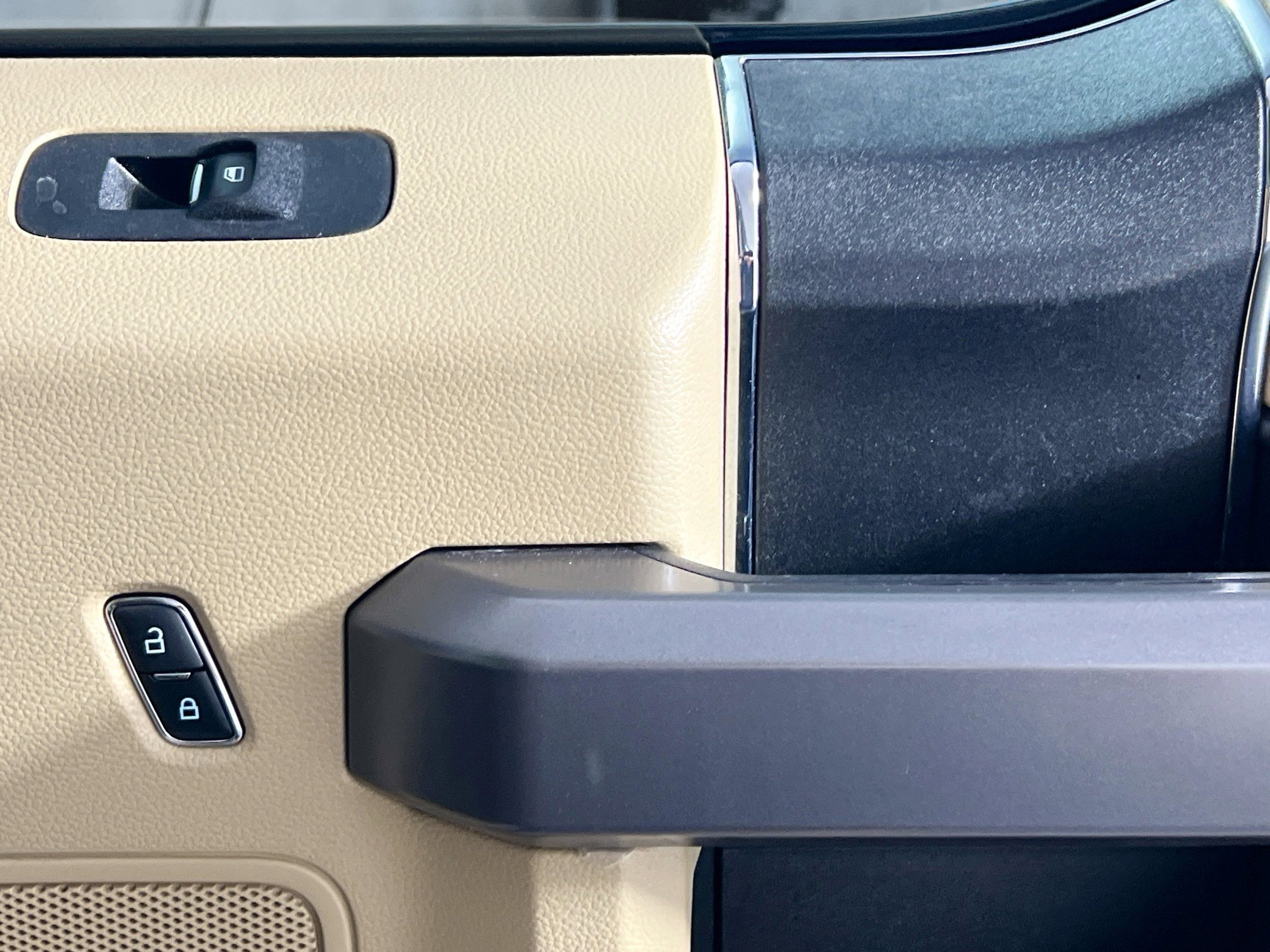 Used 2019 Ford F250 XLT image 30