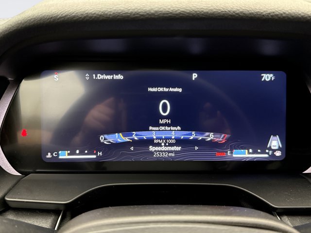 Used 2023 Jeep Grand Cherokee Laredo image 13