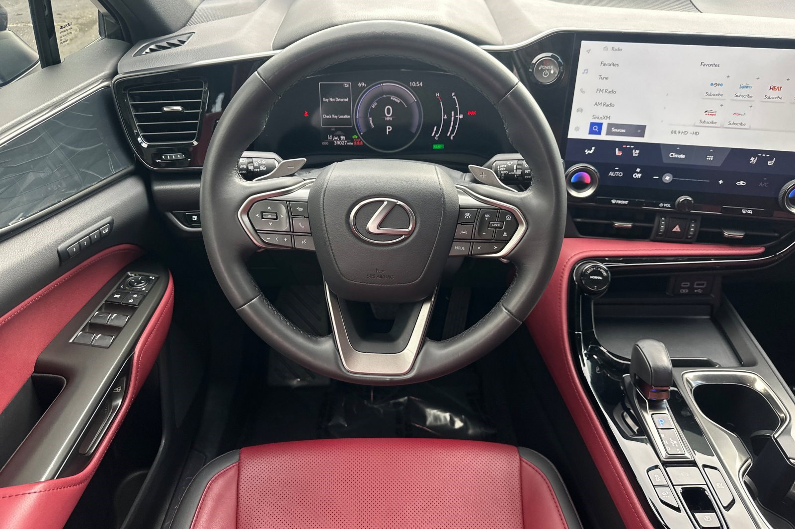 Used 2022 Lexus NX 350h AWD image 18