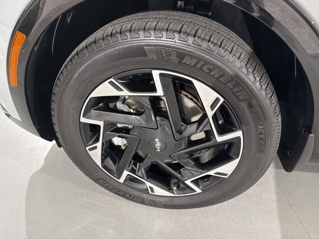 Used 2023 Kia Sportage SX image 6