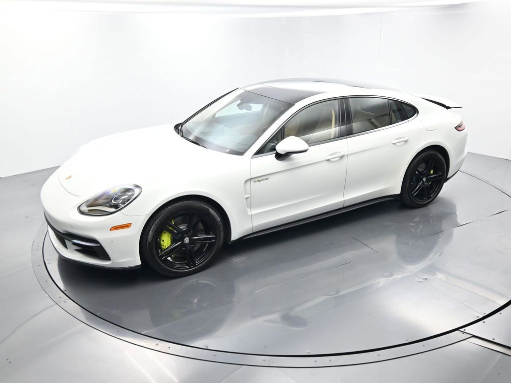 Used 2018 Porsche Panamera 4 image 34
