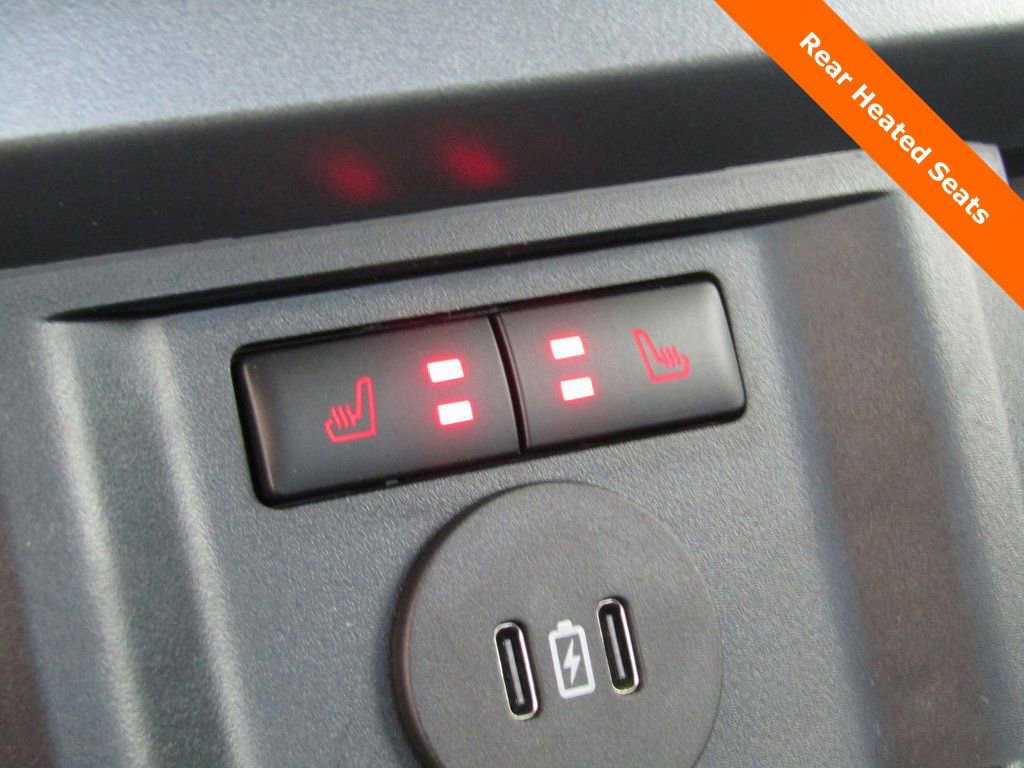 New 2026 Ford F250 Lariat w/ Black Appearance Package image 18