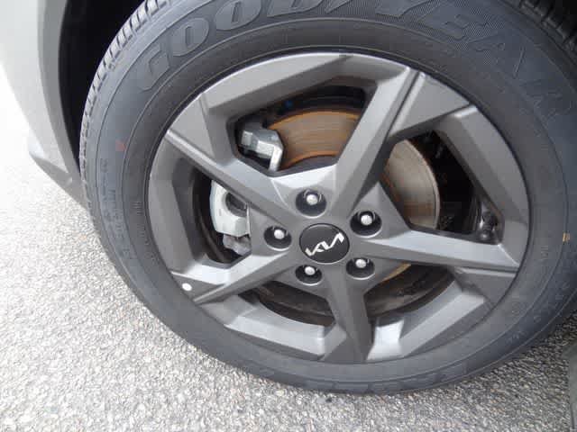 Used 2025 Kia K4 FWD image 33