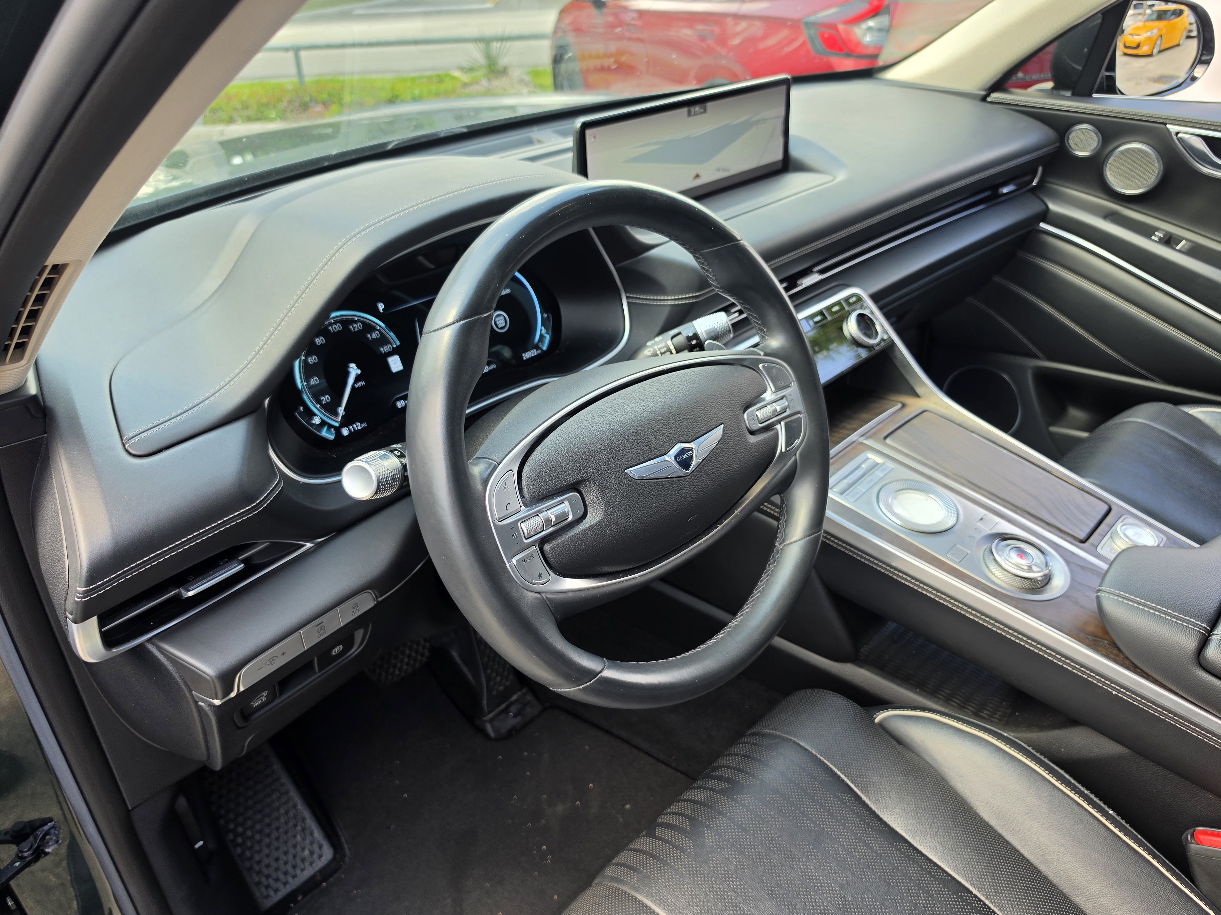 Used 2022 Genesis GV80 2.5T w/ Prestige Package 04 AWD/4WD image 16