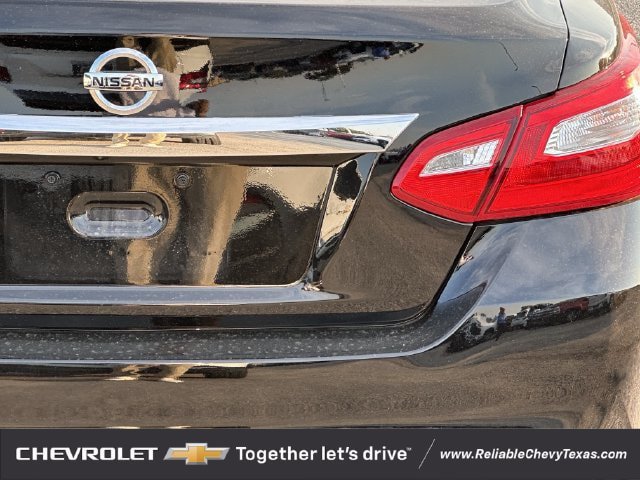 Used 2017 Nissan Altima 2.5 S w/ Power Driver Seat Package FWD image 7