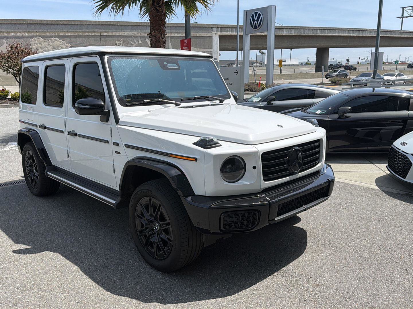 Used 2025 Mercedes-Benz G 580 w/ EQ Technology image 2