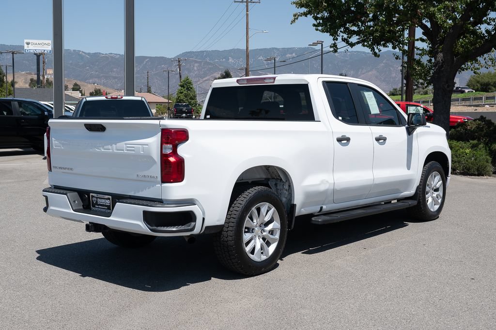 Used 2022 Chevrolet Silverado 1500 Custom RWD image 4