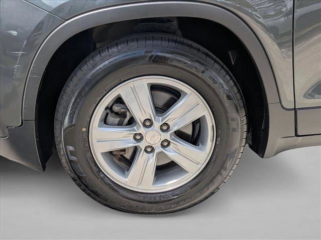 Used 2019 Chevrolet Trax LS image 22
