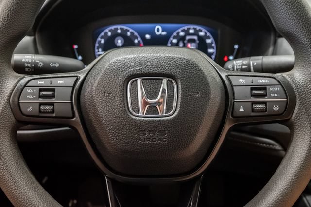 Used 2025 Honda Accord SE image 10