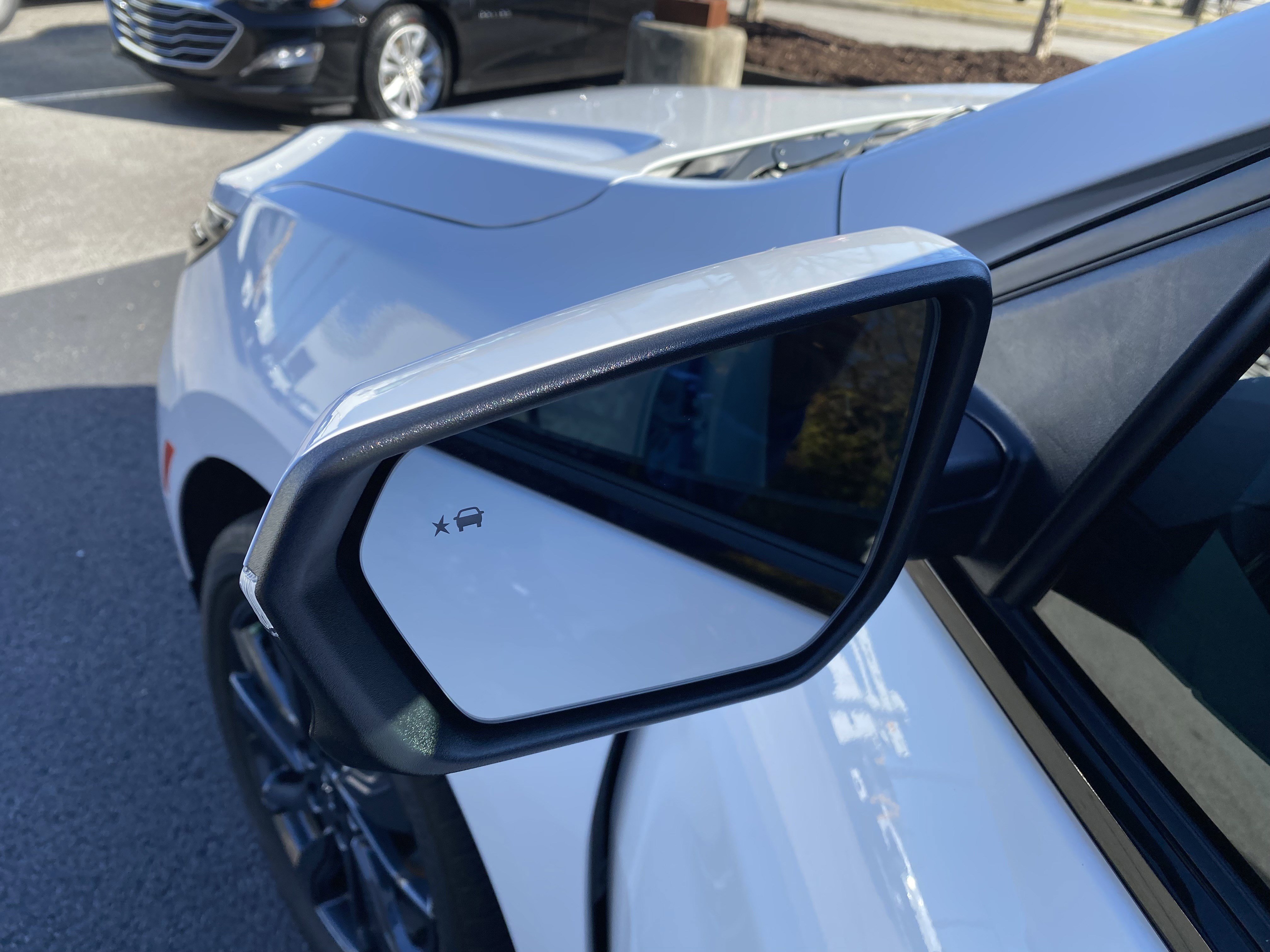 Used 2024 Chevrolet Equinox RS w/ RS Leather Package image 39