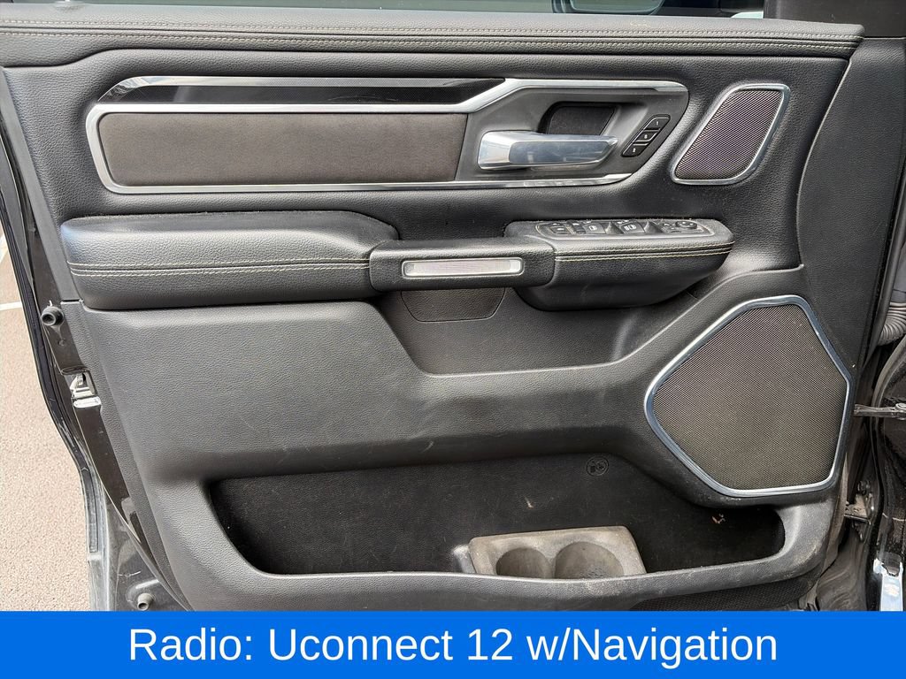 Used 2019 RAM 1500 Laramie AWD/4WD image 16