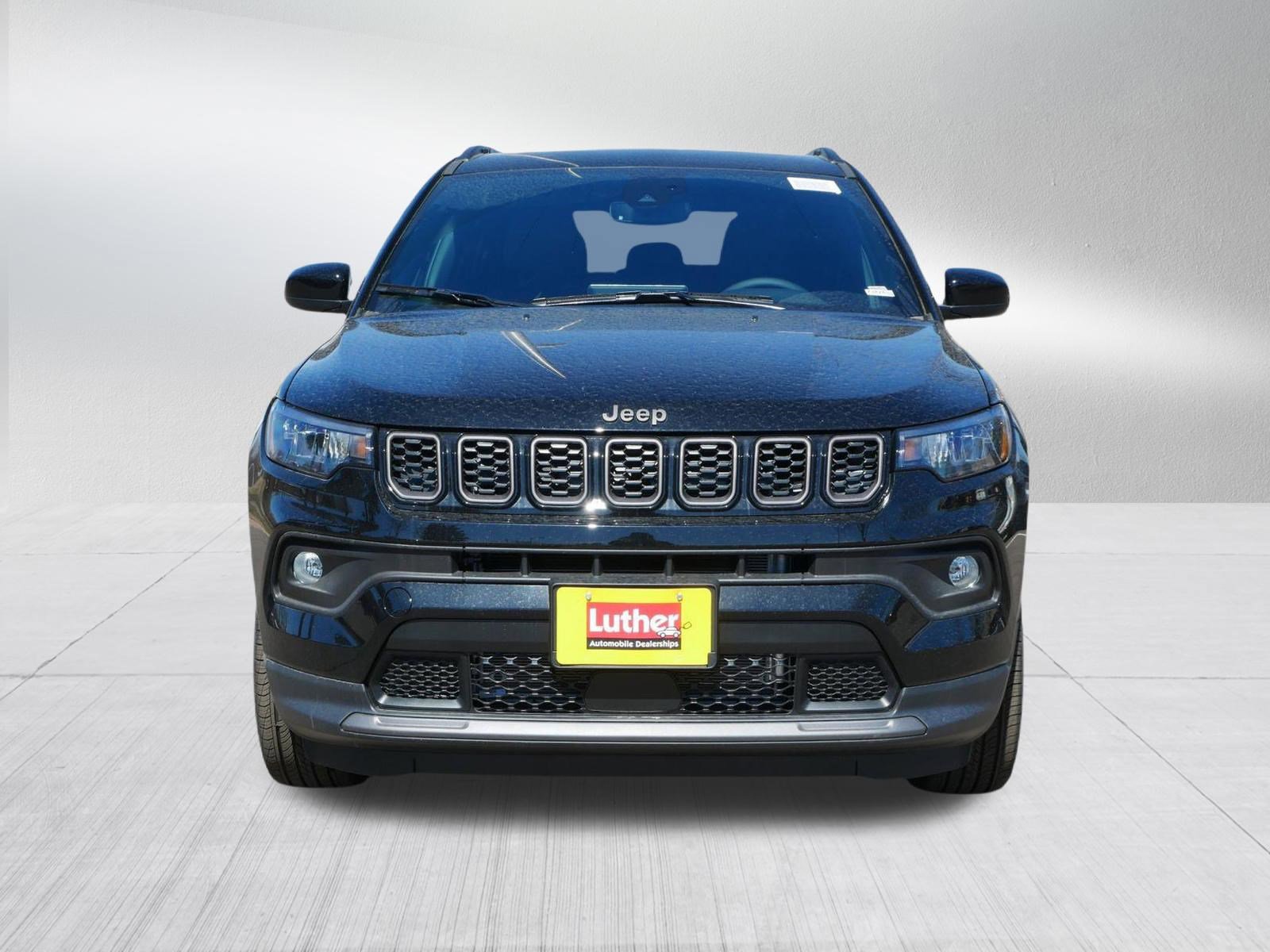 New 2026 Jeep Compass Latitude image 2