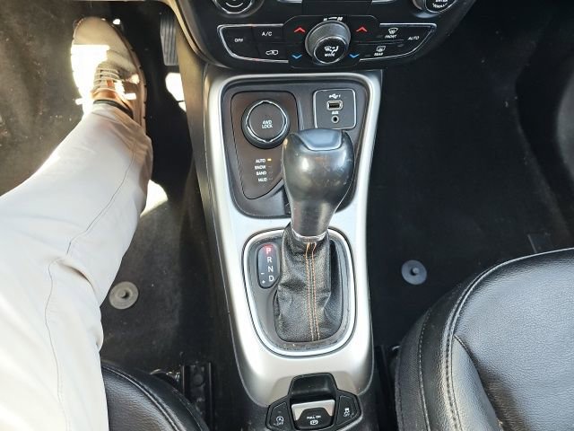 Used 2020 Jeep Compass Latitude image 17