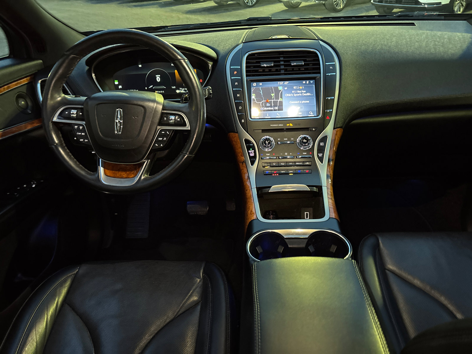 Used 2020 Lincoln Nautilus Reserve w/ Cargo Utility Package image 27