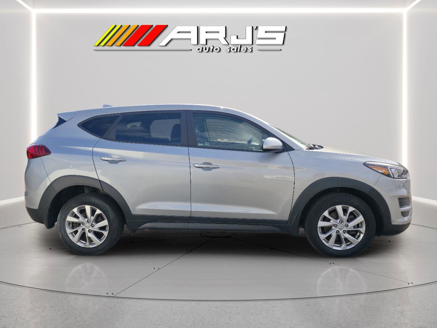 Used 2020 Hyundai Tucson SE image 6