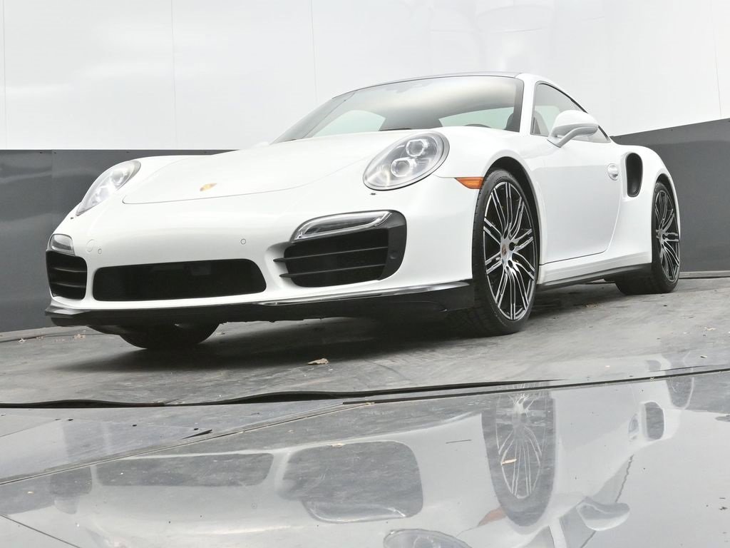 Used 2014 Porsche 911 Turbo S image 26