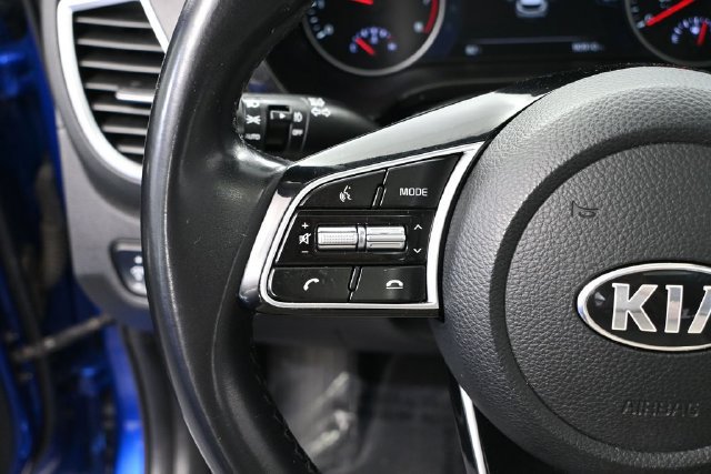 Used 2021 Kia Seltos SX w/ SX Sunroof Package AWD/4WD image 23