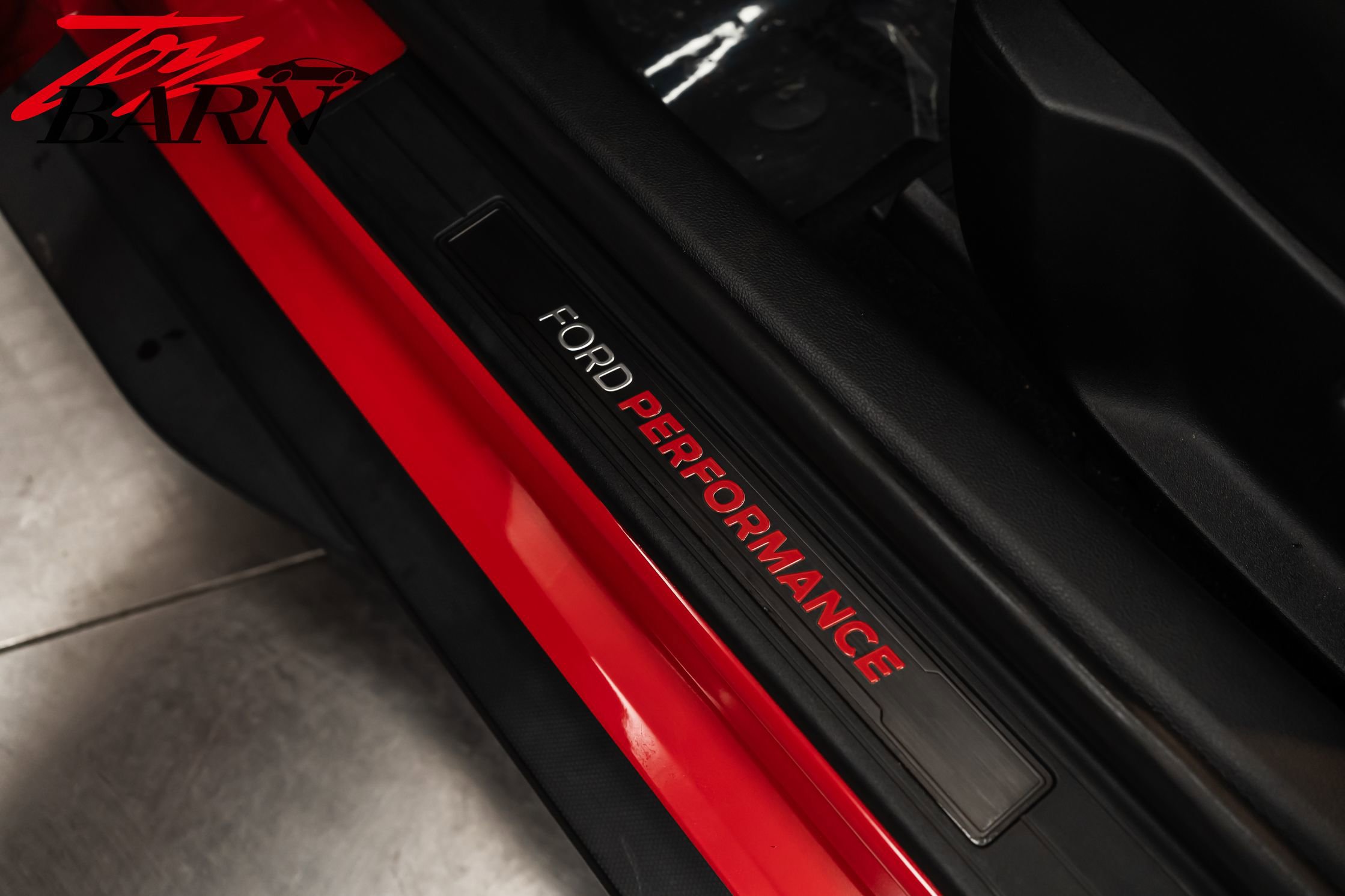 Used 2020 Ford Mustang Shelby GT500 w/ Technology Package image 21