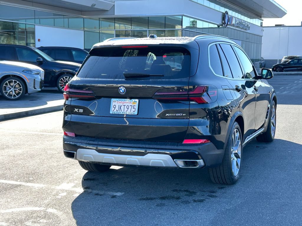 Used 2024 BMW X5 xDrive50e w/ Premium Package AWD/4WD image 5