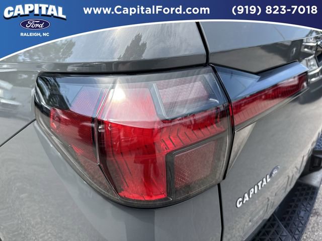 Used 2024 Hyundai Santa Cruz Limited AWD/4WD image 15