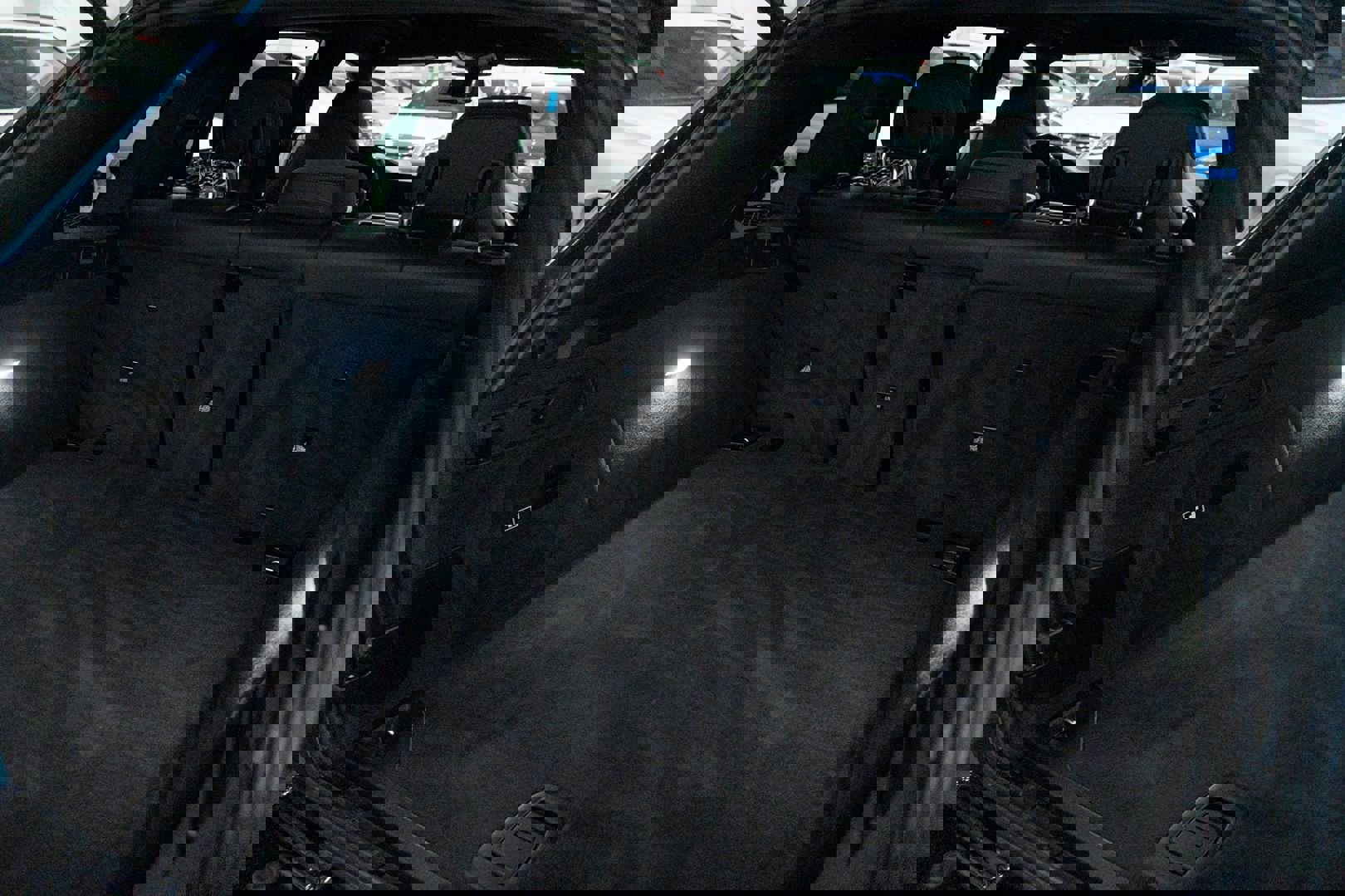 Used 2022 BMW X5 M w/ Executive Package image 32