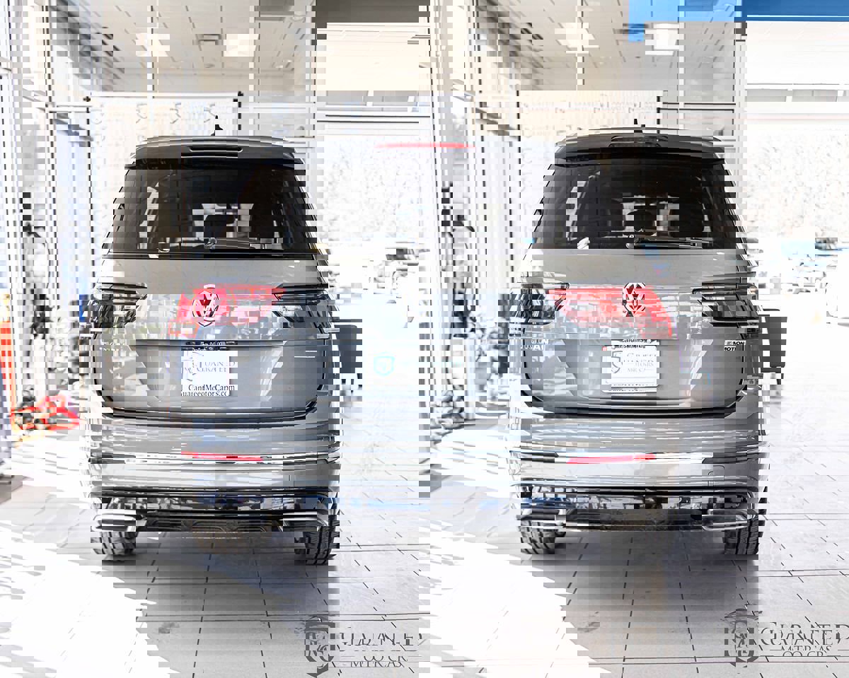 Used 2019 Volkswagen Tiguan SEL Premium image 13